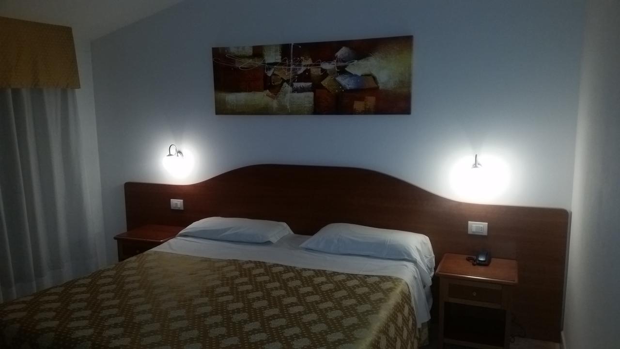Hotel La Piccola Stazione Torrita di Siena Extérieur photo